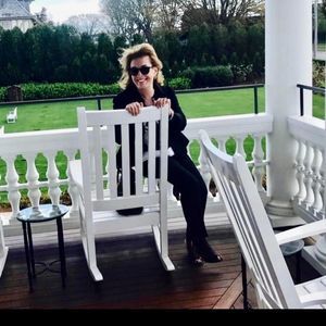 Meet your Posher, Marcia